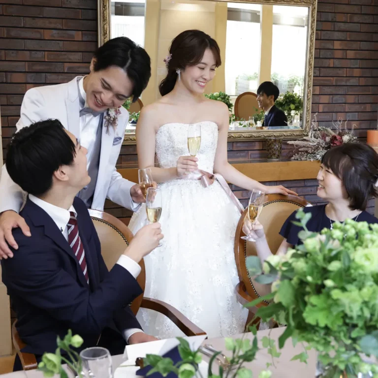 【提携神社婚】で叶えるファミリーウェディング◆～《武蔵一宮氷川神社婚》後のお食事会は清水園で過ごせる♪～